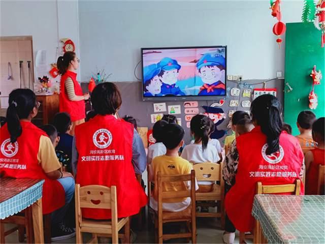 A股三大指数分化 次新股和“中字头”走强